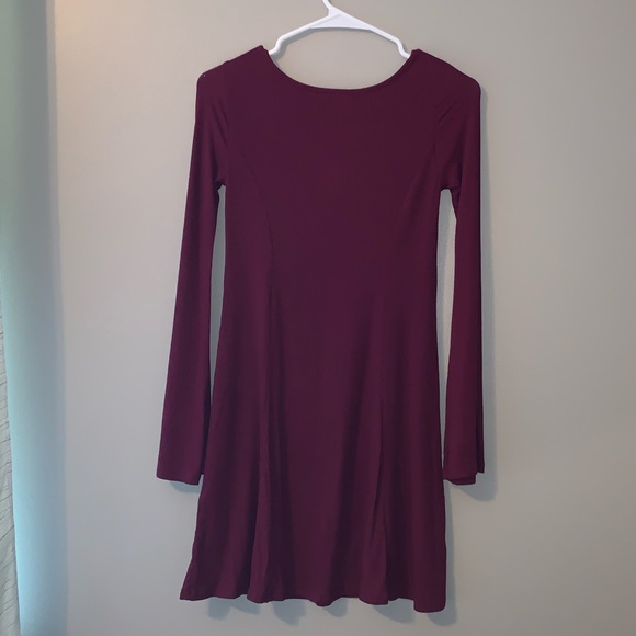 Forever 21 maroon dress - Picture 2 of 5